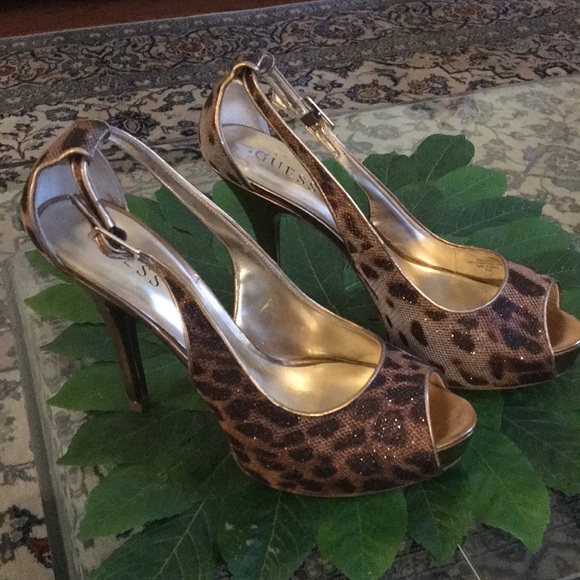 SOLD - Picture 2 of 8